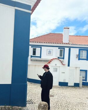 Mimosa Willamo Instagram -  14 astetta, monta kaatosadetta, muutama auringonpilkahdus, lukuisia pulloja vinho verdeä ja yksi puhjennut autonrengas. Kiitos Portugali.