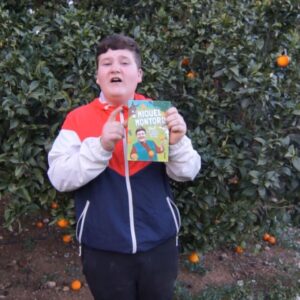 Miquel Montoro Instagram - Ja és aquí !! Us presento el meu llibre titulat, Uep! Les meves aventures al camp.
El tindreu disponible el 7 d'abril però ja el podeu reservar a totes les plataformes digitals! Afanya't i no et quedis sense!