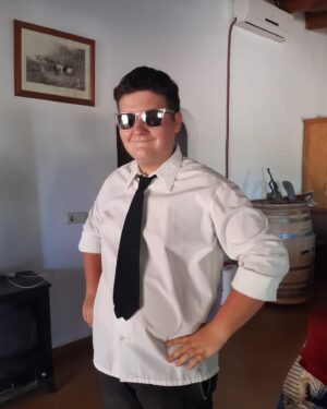 Miquel Montoro Instagram - Sigue la secuencia para ver la prueba de vestuario 👍🏼😎😎👍🏼👍🏼
