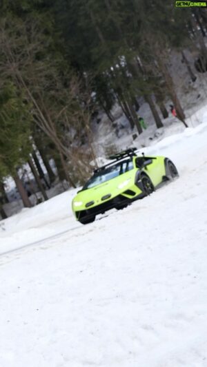 Míra Hejda Instagram - 🐑🐑 Sen každýho pasáka ovcí 🐑🐑 🤟🤣#lamborghini #lamborhinihuracan #lamborghinihuracansterrato #sterrato #osobniridic #testdrive #youtube … Celý díl na Youtube -> Osobní řidic🏁