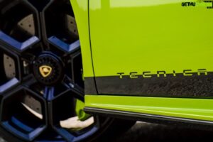 Míra Hejda Instagram - Pořád to vstřebávám, ale už tomu věřim… 🏁 Minimálně 5 let jsem o něm zcela vážně přemýšlel. Reálně o mnoho déle, ale to jsem si ještě říkal, že nejsem takovej blázen… 😁 Tak jsem 🙃 Ale byla je jedna z největším pracovních motivací, kterou jsem kdy měl. A díky za neskutečné reakce! Ať už osobně, do zpráv nebo u dílu Osobního řidice na Youtube. Pokud vás tento příběh zajímá celý, najdete ho tam… #lamborghini #huracan #tecnica #newcar #huracantecnica #lambo #lamboooo