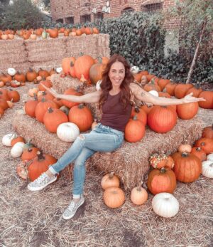 Miranda Frigon Instagram - Pumpkin Paaaaatchhh!!!! This is my fave time of year! 🎃🍁🍂