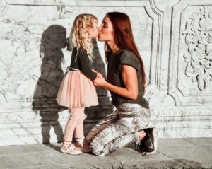 Miranda Frigon Instagram - Me, my love and our shadows. ♥️ So grateful for this little fairy angel. 🧚‍♀️ 👼 Who are you grateful for today? #gratitude #familyfirst #happiness #sweetkisses #angelsinourlife