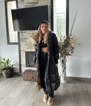 Miriam Martín Instagram - 🤎