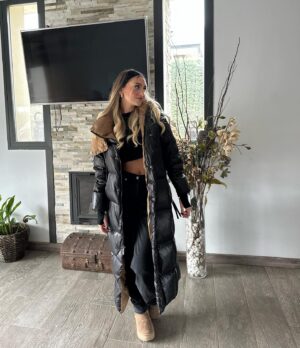 Miriam Martín Instagram - 🤎