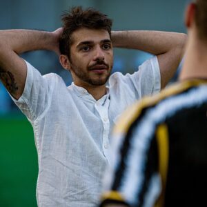 Mirko Mastrocinque Instagram - 330mila visualizzazioni in due giorni per una delle partite più importanti dell'anno.
Ma eccovi la cronistoria:
• non mi accorgo dei segnali femminili
• in compenso sono efficaci quelli maschili
• io che mi capacito che ci sarà una finalissima e volevo riposare/organizzare la Summer Cup
• "hey"
• "sono qui!"
Le ultime due se le girate velocemente è un chiaro saluto.
Dalla @youtuberleague è tutto.

Ph: @alessiosantarsiero e @eatsgiarlo2.0