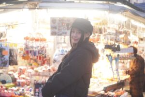 Misa Kubota Instagram - ❇︎
.
.
.
お出かけがしたい！！！
旅行とか行きたい。
今月中に旅行行くの目標。
出来れば海外旅行する！！！
.
.
.
❇︎ #散歩 #散歩👣 #さんぽ #散歩好き #散歩写真 #カメラ散歩　#お出かけ #休日 #ぶらり #ぶらり旅 #ぶらり散歩　#遠出 #満喫 #お出かけ