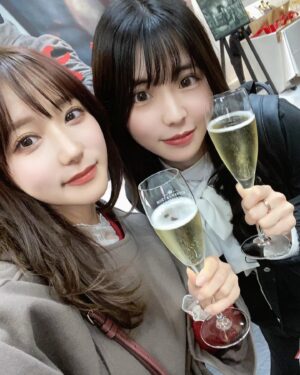 Misa Kubota Instagram - .
.
.
@h1t0mi_0210 橘ひとみちゃんにお誘い頂き…♡
ソニー・ピクチャーズさんの12月1日(金)公開
映画『ナポレオン』を観させて頂きました。

冒頭のシーンからかなり魅入ってしまい…
あっとゆう間の２時間半でした。

戦いのシーンは圧巻で、海外映画の凄さを
まじまじと見せつけられたように思います。

年号を追いつつ、まるで歴史を学んでいくかのような
テンポ感が心地よく…目を背けたくなるような
冷酷なシーンもお芝居と共にとても素晴らしかったので
観て損は無い素敵な映画だなと思いました！

12月1日(金)から公開ですので皆様も是非。