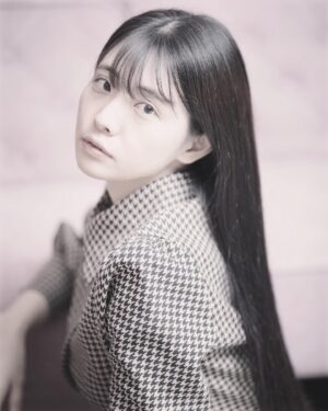 Misa Kubota Instagram - .
.
.
ナチュラルなわたしです。
裸眼にするだけで一気に
アイドル感が抜けた気がする！

カラコンは購入が簡単だったので
ずっと使ってましたが
これからは目を労って生きようと
思います！！！

.
.
.

#裸眼　#撮影　#作品撮り　#被写体 #カメラ　#モデル