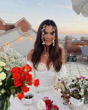 Missy Fierro Instagram - 🌞🌸🌷🌻midsummer🪻🌹🌼🌞