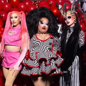 Mistress Isabelle Brooks Instagram - Some of my favs from the latest season of @rupaulsdragrace 🥰 Thanks for making my monthly party at @sobehouston LEGENDARY and turning it OUT! 😈

@66wind99 @upuntil.dawn Do y’all think they’re ready for our videos to drop? 🤭

#drag #dragrace #rpdr #rupaulsdragrace