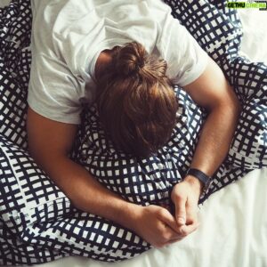 Mitch Hewer Instagram - "But.. I don't wanna get up" #lazysundays #manbun 💤