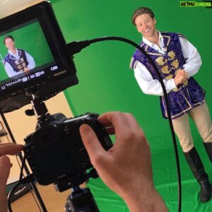 Mitch Hewer Instagram - Charming enough? #prince #greenscreen 🤞🏼
