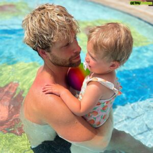 Mitch Hewer Instagram - Puppy love ❤️ #babygirl