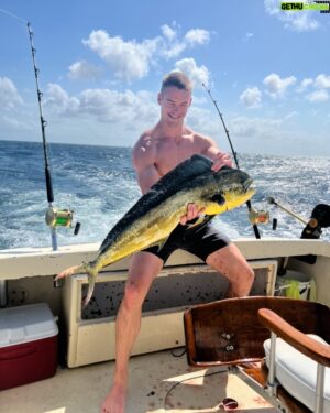 Mitchell Slaggert Instagram - FISH TACOS! #mahimahi