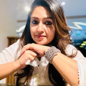 Mithra Kurian Instagram - Allow love into your life to be truly happy and free

#happiness #friends #photooftheday #cute #me #instagood #picoftheday #love #beautiful #smile