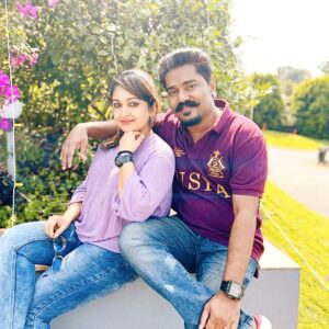 Mithra Kurian Instagram - Thank you for being my husband🙅,my lover👩‍❤️‍👨, my best friend🤽.I LOVE YOU SO MUCH!💞💕💗♥️ HAPPY WEDDING ANIVERSARY MY HUBBY🕺💃💏
@williamfrancisofficial
Pic courtesy:- @vidyapandarath
