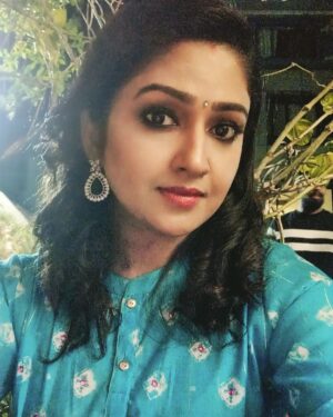 Mithra Kurian Instagram - Die with memories not dreams🤗😎

#memory #diary #neverdies
