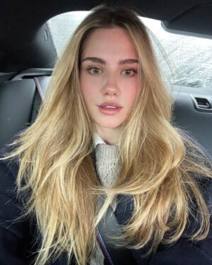Mitsou Jung Instagram - it was a good hair day