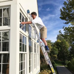Mitt Romney Instagram - Saturday chores. Photo cred: @annromney