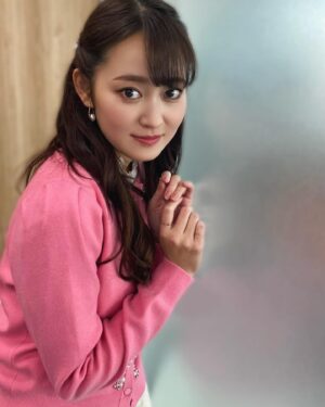 Miyu Yoshimoto Instagram - 💄

今日は金曜日✨
金曜ドラマDEEP
#消せない私 
24:30〜第11話です！！

最終章に入り、
より硝子の感情が、、、😱

藍里の包帯前の写真まだありました📸笑
