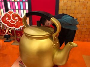 Mizuki Itagaki Instagram - 本日19時から放送
日テレ系『沸騰ワード10』スペシャルに出てます！！！

やかんのとってからこんにちは😃

#沸騰ワード