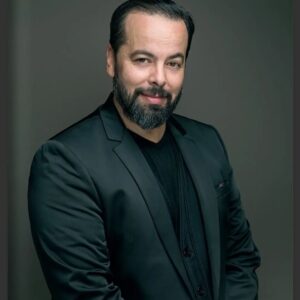 Mohamed Ali Ben Jemaa Instagram - https://www.zahratalkhaleej.ae/digital/2022/4/تصفح-مجلة--زهرة-فن @zahrat_khaleej @latifaofficial