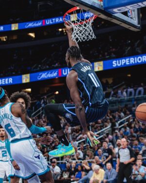 Mohamed Bamba Instagram - Adversity is inevitable, it’s more of a matter of WHEN not IF it hits. How you carry yourself through it speaks volume to who you are. Well needed. 🙌🏾🙌🏾 #onhismuffintho