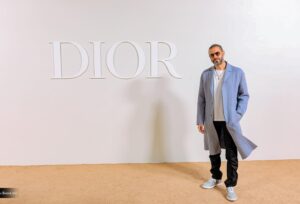 Mohamed Faraag Instagram - Super proud to have witnessed such historical event with the most magnificent backdrop in my home town - Egypt ♥️

Thank you @dior and @mrkimjones for an unforgettable experience 🤍

In full @dior 

📸 @abanoub_kinz_photography @mohamedabdellahph @patricksawaya 

#dior #diormenfall2023