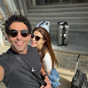 Mohamed Kelany Instagram - happiest of birthdays to my other half, the one i wouldn’t have made it without. You’re love and support those past years have been a huge help and no words could ever describe how thankful and grateful i am for you. Thank you for always pushing me to be better and believing in me thank you for never letting me give up on myself and constantly encouraging me to keep going. to forever being my best friend wife and most importantly my one and only penguin happy birthday my love i wish you all the happiness this world has to offer ❤️
@saradarwish13