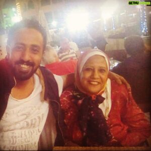 Mohamed Outaka Instagram - امى ثم امى لحد اخر يوم فى عمرى 
اللى ربنا بيكرمنى بدعوتها وبحنيتها وخوفها عليا  ربنا يقدرنى وافرح قلبك واسعدك يا حبيبتى ❤️كل سنة وانتى فى قلبى يا احن واطيب قلب فى الدنيا ربنا يخليكى لينا يا احلى تيته فى المجره 🤩🤩🤩😍😍😍
بحبك يا ماما ❤️❤️❤️❤️