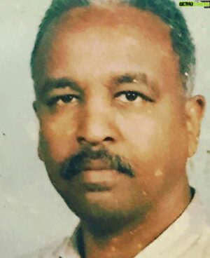 Mohamed Outaka Instagram - كل سنه  وكل لحظه وانت فى قلبى يا حبيبى ٨ سنين وجع بس سيرتك العظيمه الحلوه هى اللى مصبرانى ربنا يرحمك يا حبيبى ويجمعنى بيك على خير ❤️❤️❤️