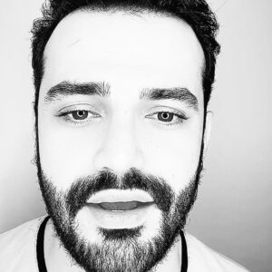 Mohammad Reza Zhaleh Instagram - .
«منافع فردی»
.
کپشن همون همیشگی
﴿باقی بقایتان ژاله فدایتان﴾
😉
‏@mr.zhaleh 
#محمدرضاژاله
#محمدرضا_ژاله
#محمد_رضا_ژاله