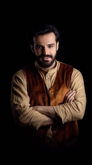 Mohammad Reza Zhaleh Instagram - .
گوینده:
محمدرضا ژاله
@mr.zhaleh
—————-
نویسنده:
امیرمحمد جوادیان
@amirrjavadian
—————-
عکس:
محمدصادق زرجویان
@zarjooyan
—————-
#محمدرضاژاله
#امیرمحمدجوادیان
#محمدرضا_ژاله
#امیرمحمد_جوادیان