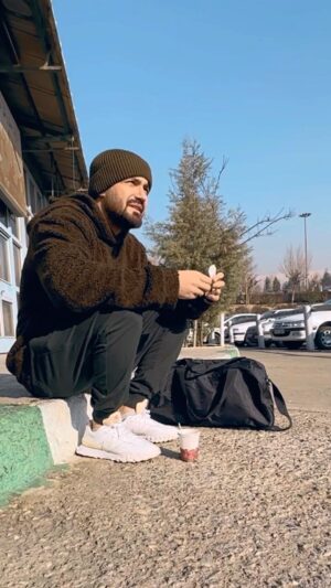 Mohammad Reza Zhaleh Instagram - عذر می‌خوام
نویسنده؛
«محمدرضا ژاله»
