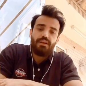 Mohammad Reza Zhaleh Instagram - .
«چرخ گردون...»
.
اصرار خیلی خیلی زیاد شما عزیزان منو برآن کرد 
با خجالت زدگی تمام مِن بعد استوری هایی که مورد توجه شما قرار میگیره در قالب پست مجدداً منتشر کنم 
البته با نظر سنجی شما خانواده میلیونی ژاله
﴿باقی بقایتان ژاله فدایتان﴾
😉
@mr.zhaleh 
#محمدرضاژاله
#محمدرضا_ژاله
#محمد_رضا_ژاله