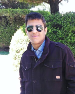Mohammad Safari Instagram - .
.
⬅️ وقتی زندگی مسیرش را 
به سمت دشوار شدن عوض می کند
شما به سمت قوی تر شدن 
تغییر مسیر دهید...

#mohammadsafari #mohammad_safari #msafariofficial
#محمدصفری #محمد_صفری