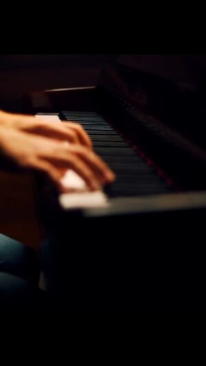 Mohammad Safari Instagram - 🎹🎬
.
.
.
.
#piano #yasharramezanian#music #aramesh