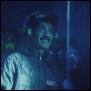Mohammed Aldokhei Instagram - في اخر يوم في السنة رسالة من فهد.
#مندوب_الليل  مستمر معاكم في السينما ٢٠٢٤