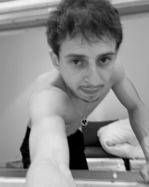 Moisés Arias Instagram - 1-800 MSFTS CHAIN GANG