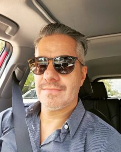 Actor Moisés Arizmendi HD Instagram Photos and Wallpapers August 2023