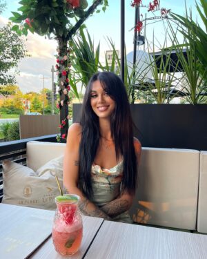 Molly Cardinal Instagram - More nights like this 🧚🏼✨