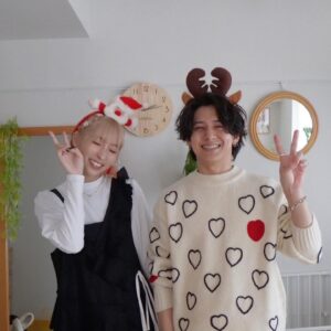 Momo Ogata Instagram - クリスマスが終わったら一気に年末感すごい🥺
この年の瀬すごく寂しい気持ちになるのにめちゃくちゃ好きなんよなあ〜🫢

#年末 #師走 #もう1週間もない　🥺