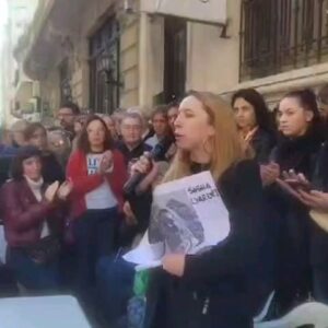 Mónica Cabrera Instagram - #Repost @mu.lavaca 
——
Las familias de los y las detenidas convocan mañana 16.30hs a Plaza de Mayo. “Presos políticos nunca más”
#presospoliticosnuncamás #argentina