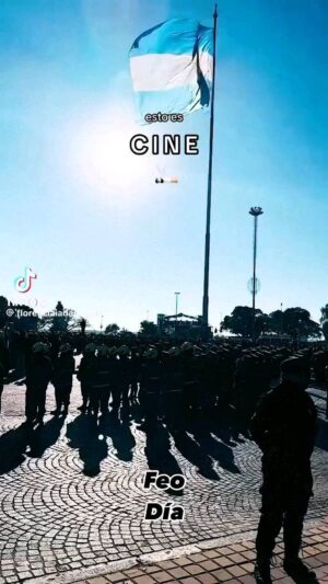 Mónica Cabrera Instagram - No sé en cual país sucede esto. 
Ni por qué le dicen presiduende. 
¿De dónde sacan que es un duende? Todas supersticiones, como al alma mula, la luz mala y el chupacabra.