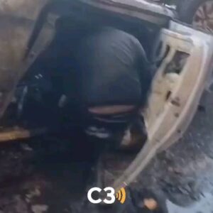 Mónica Cabrera Instagram - #Repost @argentinacontodos 
——
Estos son los que prendieron fuego autos y la policia los miraba sin detenerlos
¡NO MIENTAN MÁS!