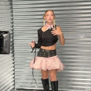 Mónica Mara Instagram - Un poquito de BTS de me lo prometí 🥹🤝🏼❤️