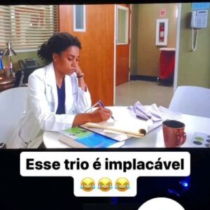 Mônica Rossi Instagram - Se tem uma série que eu amo dublar...🥰❤️

#REPOST @rafael.filipe1 

#REPOST #fasgreysanatomy #fasdedublagem #versãobrasileira #greysnosony #greysdepressao #greysloanmemorialhospital #greysedit #threebestfriends #citacoesgreysanatomy