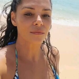Mónica Sofia Instagram - Summer vibes 🩵
#ferias #summer #beach #family