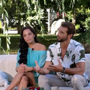 Mónica Sofia Instagram - Hoje fomos celebrar o AMOR, no programa Alô Marco Paulo, na @sicoficial .❤️
@rubimfonseca
.
@artistamarcopaulo @anamarquesoficial 
#celebraroamor #amor
